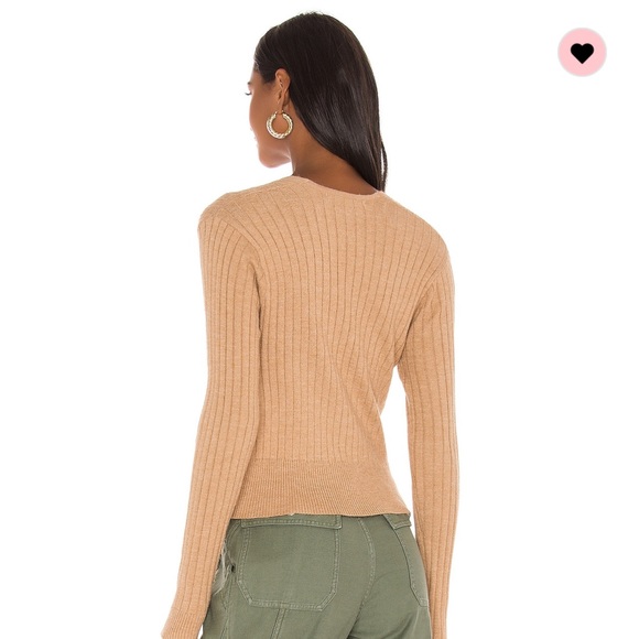 HEARTLOOM low V Sweater - Picture 3 of 5